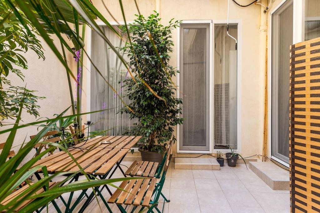 アリカンテJardin De San Fernandoアパートメント エクステリア 写真